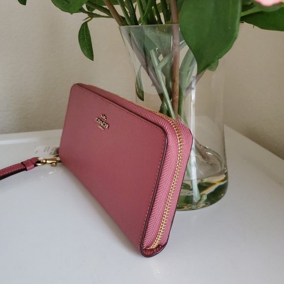 Coach Wallet - Picture 3 of 8